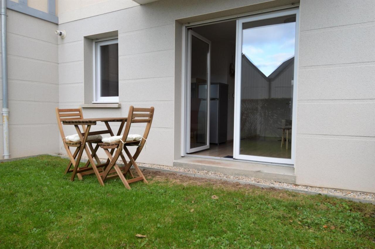 Jardin - A 50M De La Plage - Wifi - Parking Courseulles-sur-Mer Εξωτερικό φωτογραφία