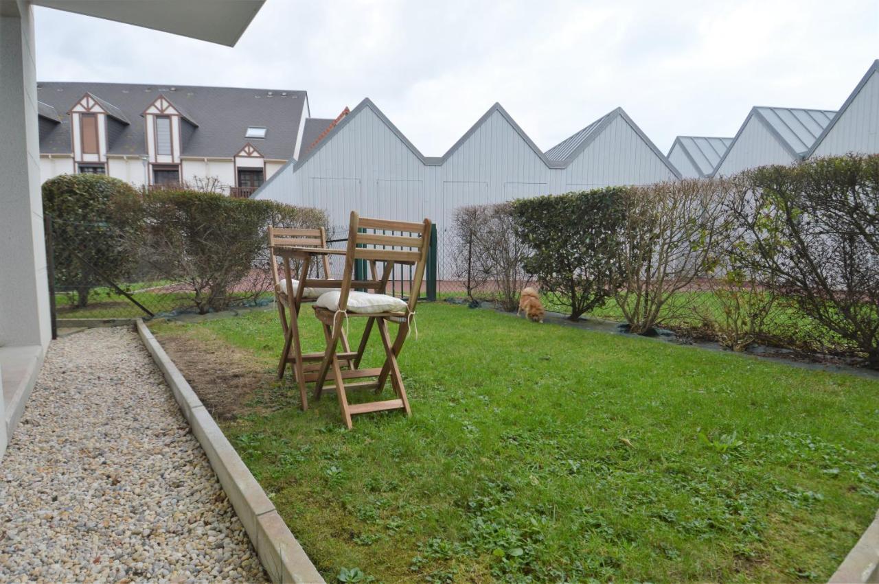 Jardin - A 50M De La Plage - Wifi - Parking Courseulles-sur-Mer Εξωτερικό φωτογραφία